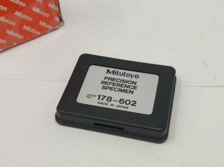 Mitutoyo 178-602 мера шероховатости, параметры Ra 2,94 мкм; R max (Ry) 9,3 мкм